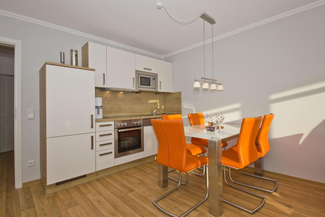 Mit Meerblick Und Balkon, Gratis Nutzung Vom Ahoi Erlebnisbad Und Sauna In Sellin - Meeresblick Fewo 33 Goehren  Eksteriør bilde